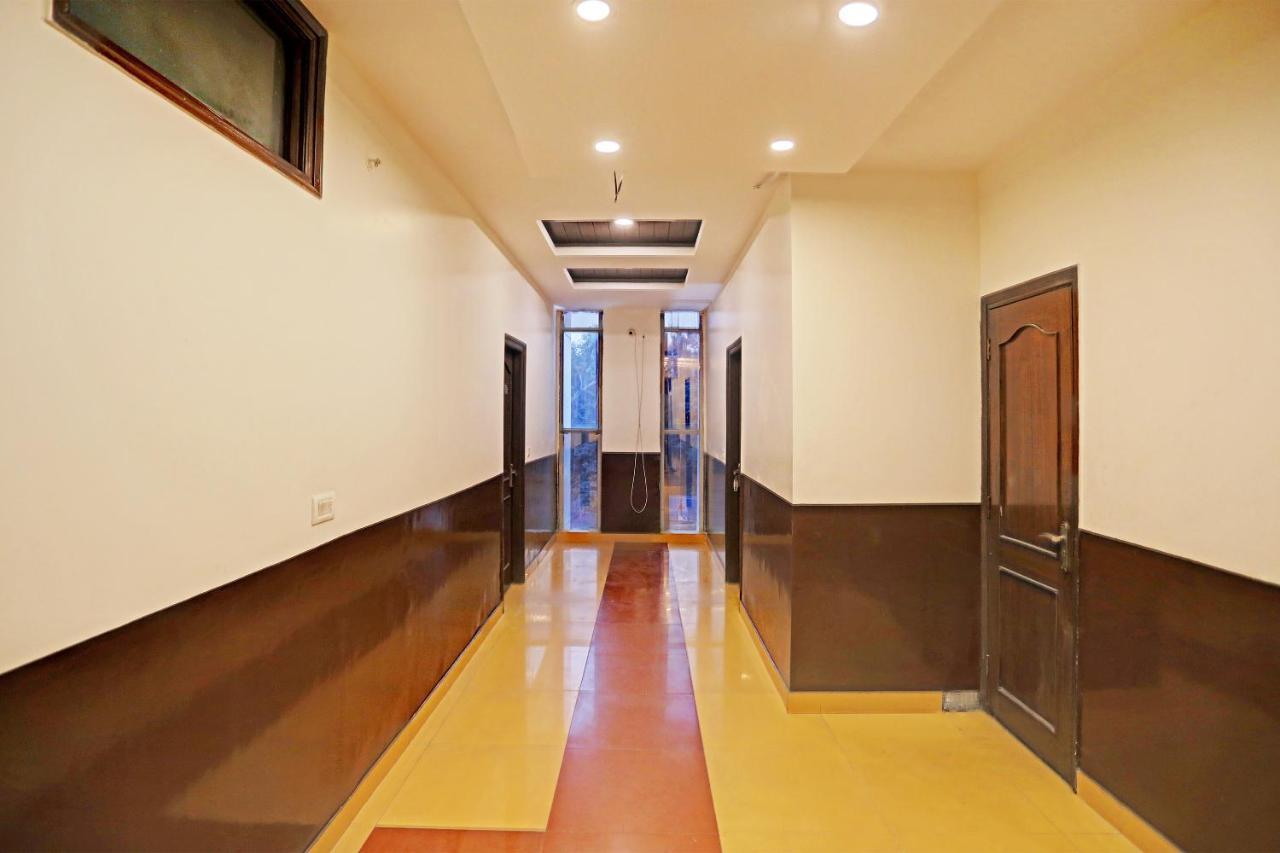 Hotel Grand Tushar - Ghaziabad Railway Station エクステリア 写真