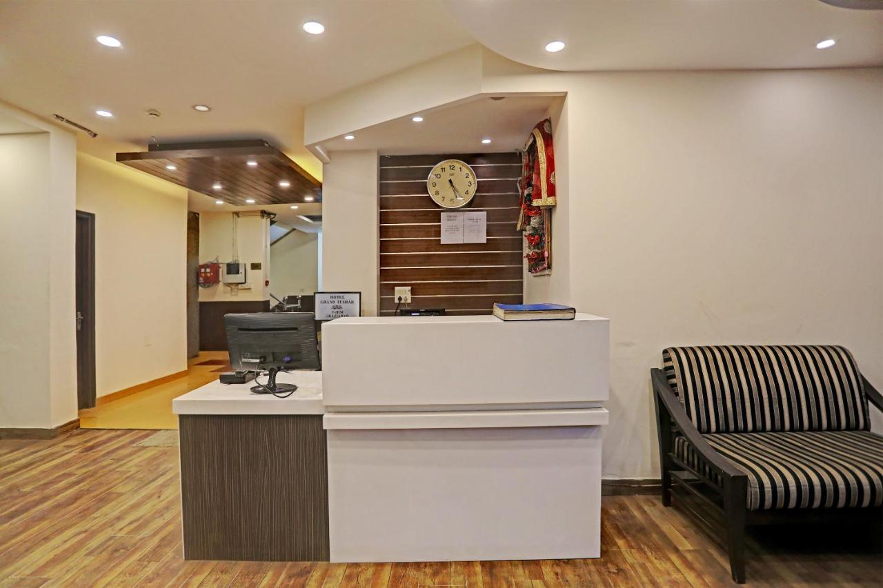 Hotel Grand Tushar - Ghaziabad Railway Station エクステリア 写真